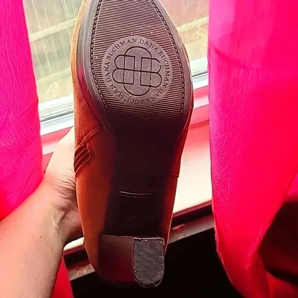 Dana Buchman Faux Fur & Suede Ankle Boots Size 9.5 - Picture 6 of 6